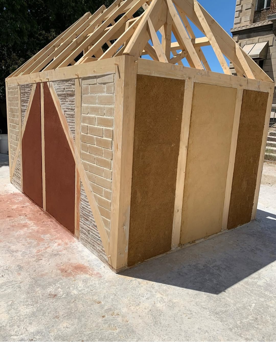 Enduit terre et chaux – mise en œuvre