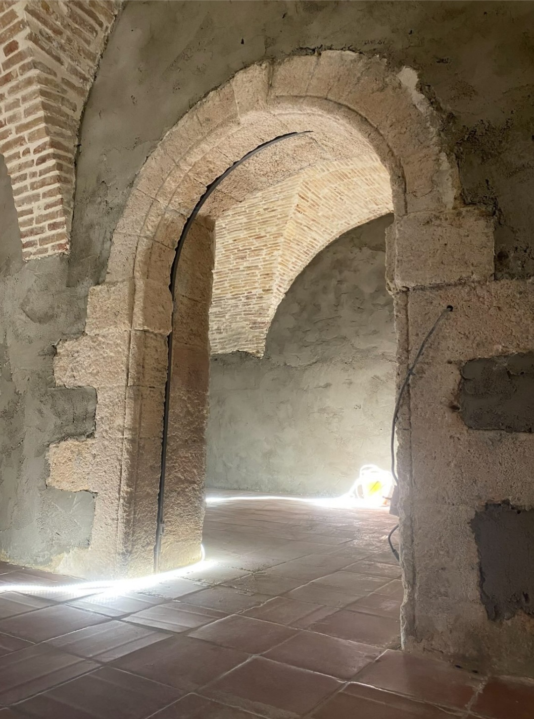 Application d’enduit traditionnel à la chaux